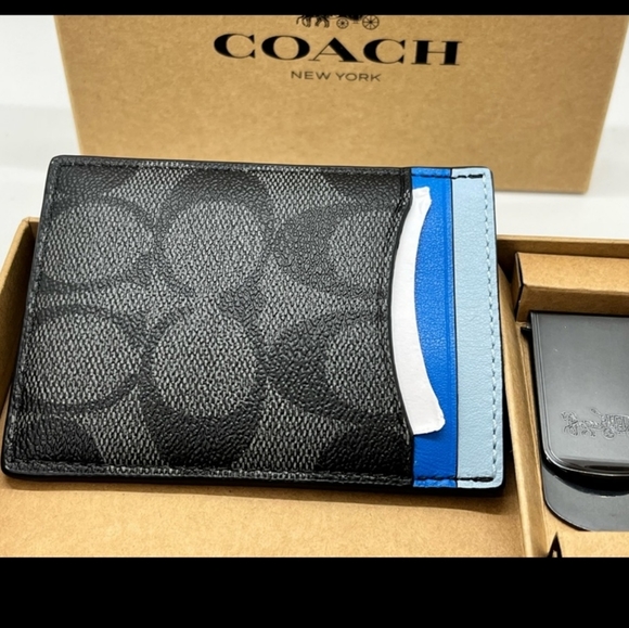 COACH 3 in 1 Card Case Wallet Set❗️ - Picture 3 of 8